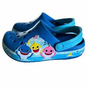 Crocs Baby Shark J 2